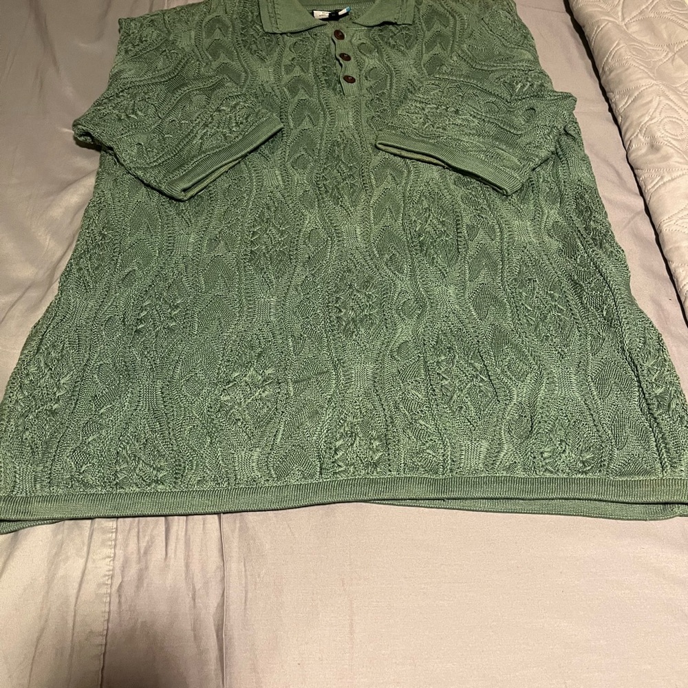 COOGI Green V-Neck Sweater - Picture 2 of 3